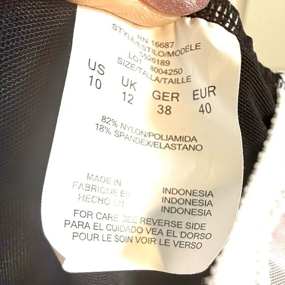 Swim Solutions Women's Catalina Mesh Swim Dress. Size 10 - Picture 9 of 9